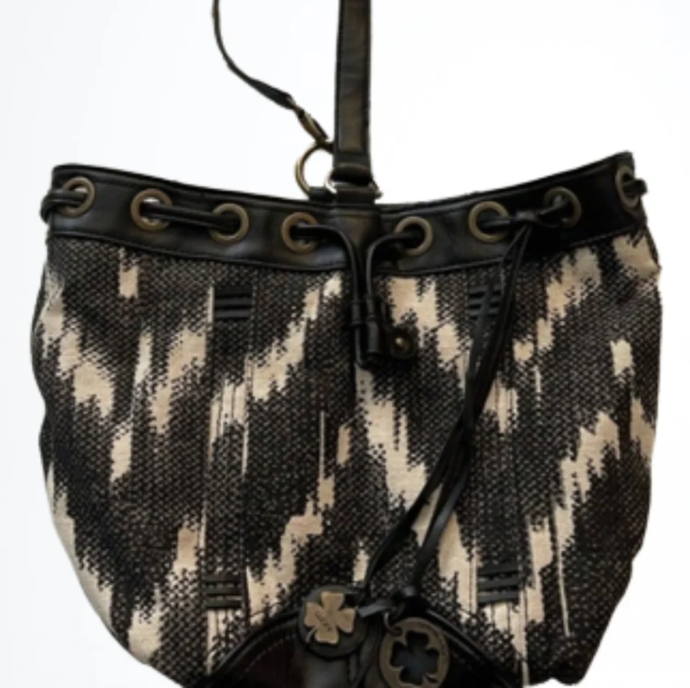 🔷 Lucky Brand Bali Hai Drawstring Bucket Boho Bag- Vintage